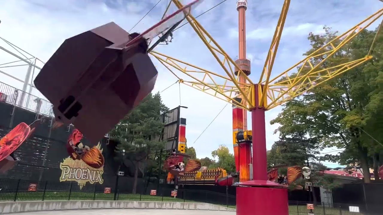 Le Phoenix - La Ronde Six Flags Montréal