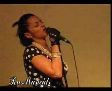 Теона Дольникова На осколках