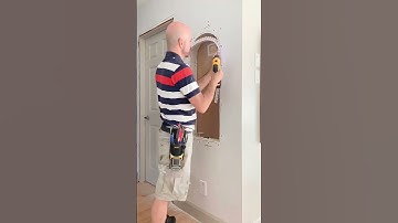 This is how we DIYed the arched wall niche in our hallway makeover #diyprojects #hallwayideas