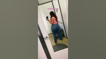 Old Navy Dressing Room + Size 14  (link provided) #jeans #tryonhaul #midsizefashion #size14 #midsize