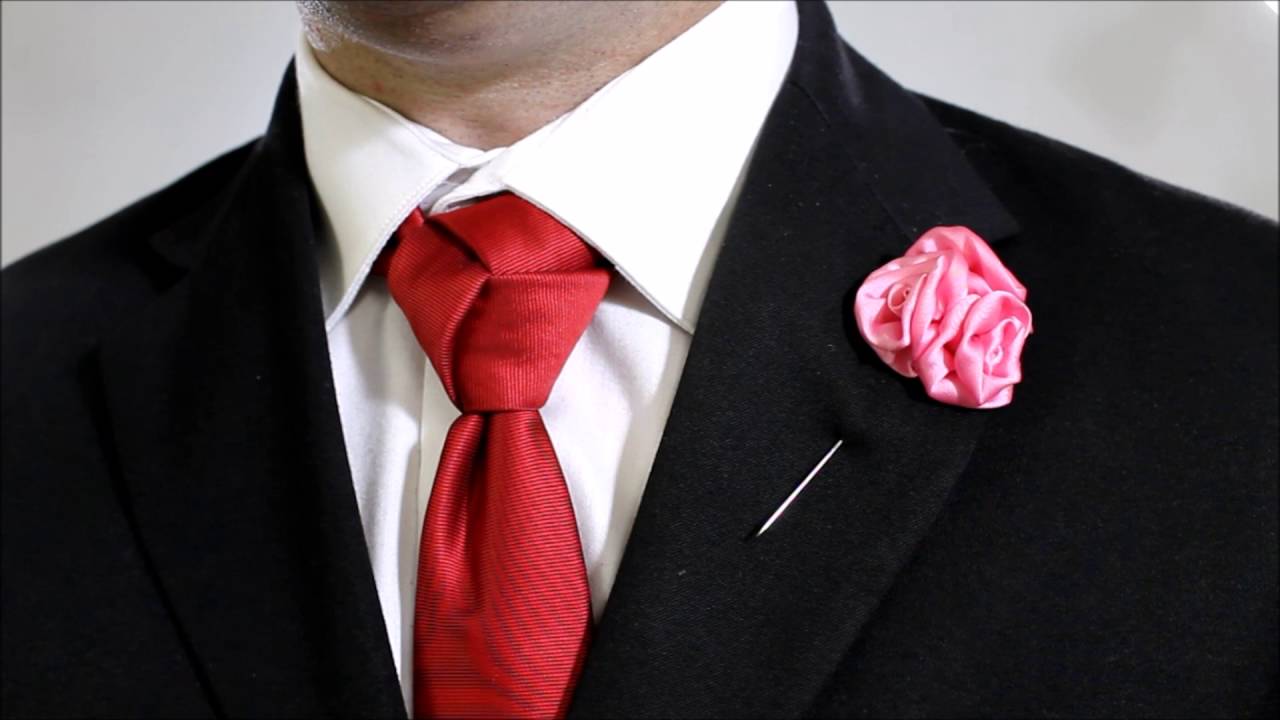 How to Wear a Lapel Flower Pin - Never Lose it again 