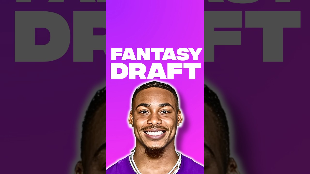 14 fantasy football experts compete in a 2025 draft
