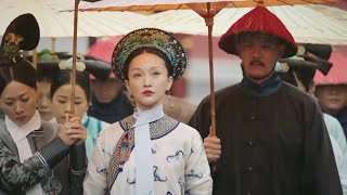 Ruyi walked in the front, in the rain, no one could see her tears! #RuyisRoyalLoveinthePalace