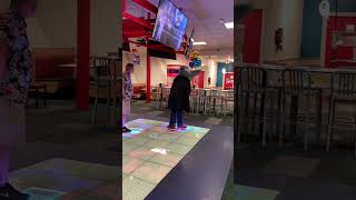 Chuck E Cheese Scares Me