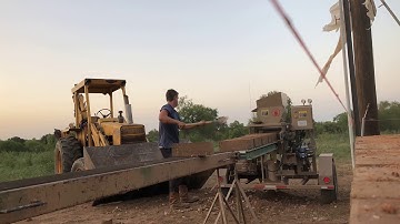 AECT 2001A Impact compressed earth block machine