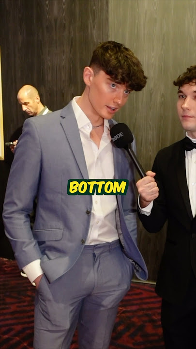 Kissing gay dude