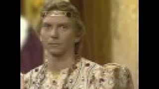 Co takhle svatba princi, Urozenost a Princova píseň