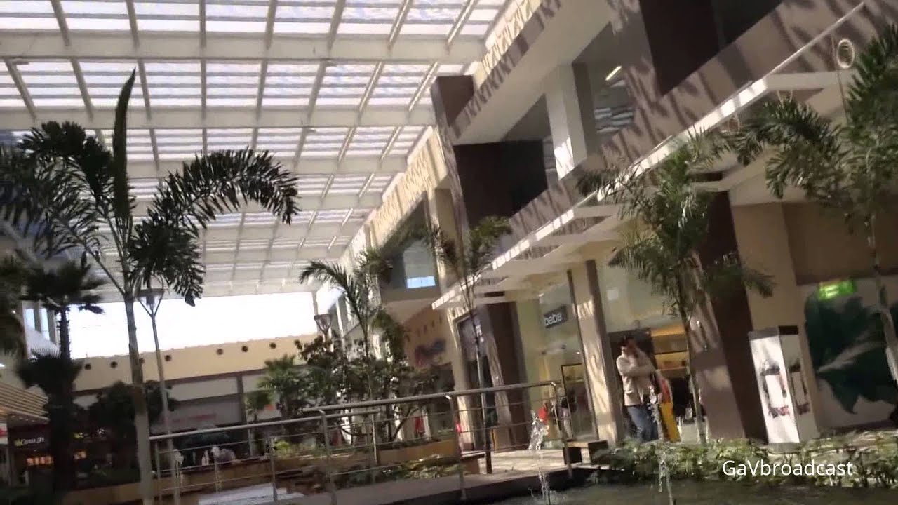 Centro Comercial Patio Santa Fe (Zona de restaurantes) - YouTube
