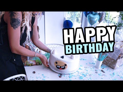 MEGA B-DAY Kuchen von Anne Wünsche / Mares 4. Geburtstag / 16.6.20 / Frau_sein - MEGA B-DAY Kuchen von Anne Wünsche / Mares 4. Geburtstag / 16.6.20 / Frau_sein