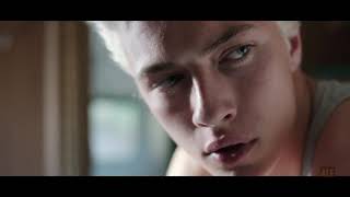 Lucky Blue Smith - Run Away