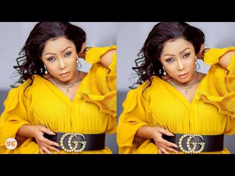 EXCLUSIVE: Muna Love