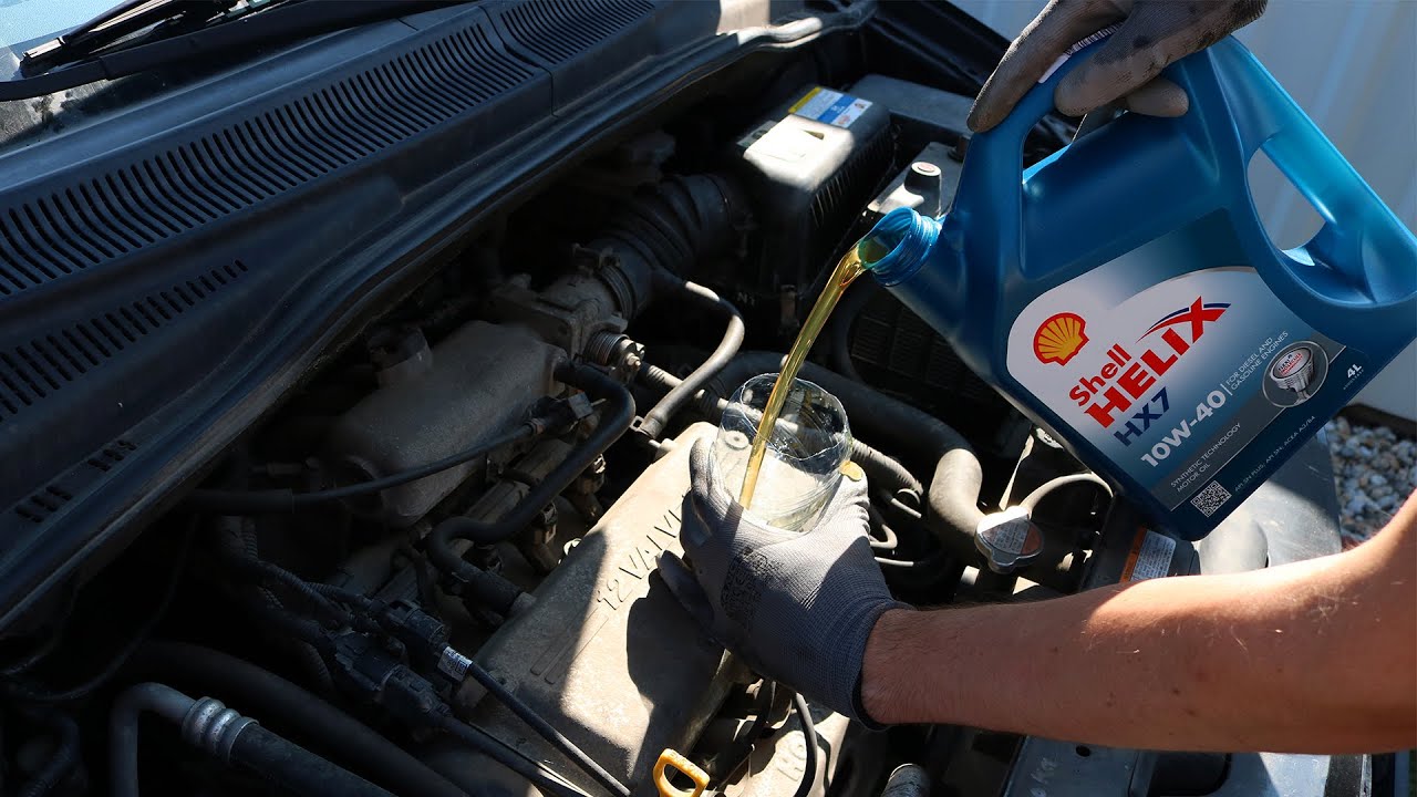 Hyundai Getz - Oil and Oil Filter Change - youtube