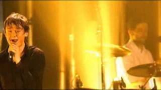 Keane - Crystal Ball (Live At O2 Arena DVD) (High Quality video)(HQ) chords