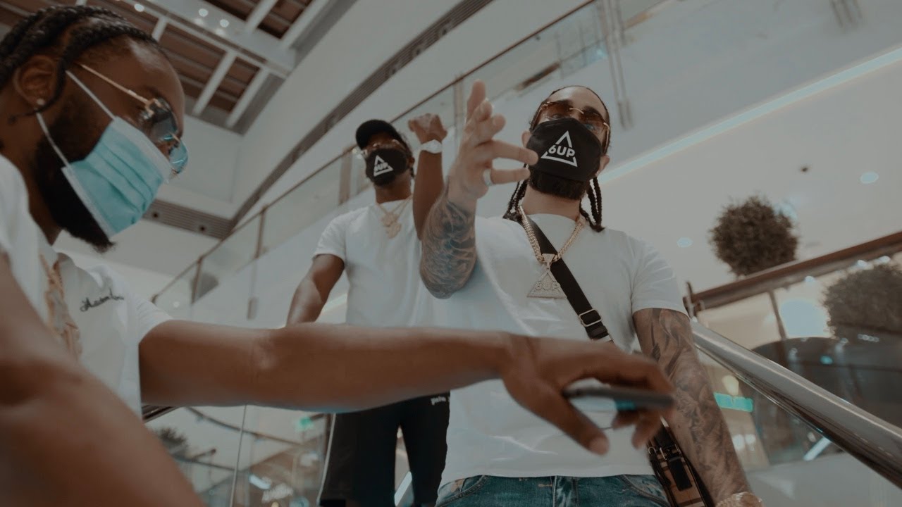 Watch PRADA - KHEM x GUSTAVO GUAAPO (OFFICIAL VIDEO) on YouTube Watch PRADA - KHEM x GUSTAVO GUAAPO (OFFICIAL VIDEO) on YouTube