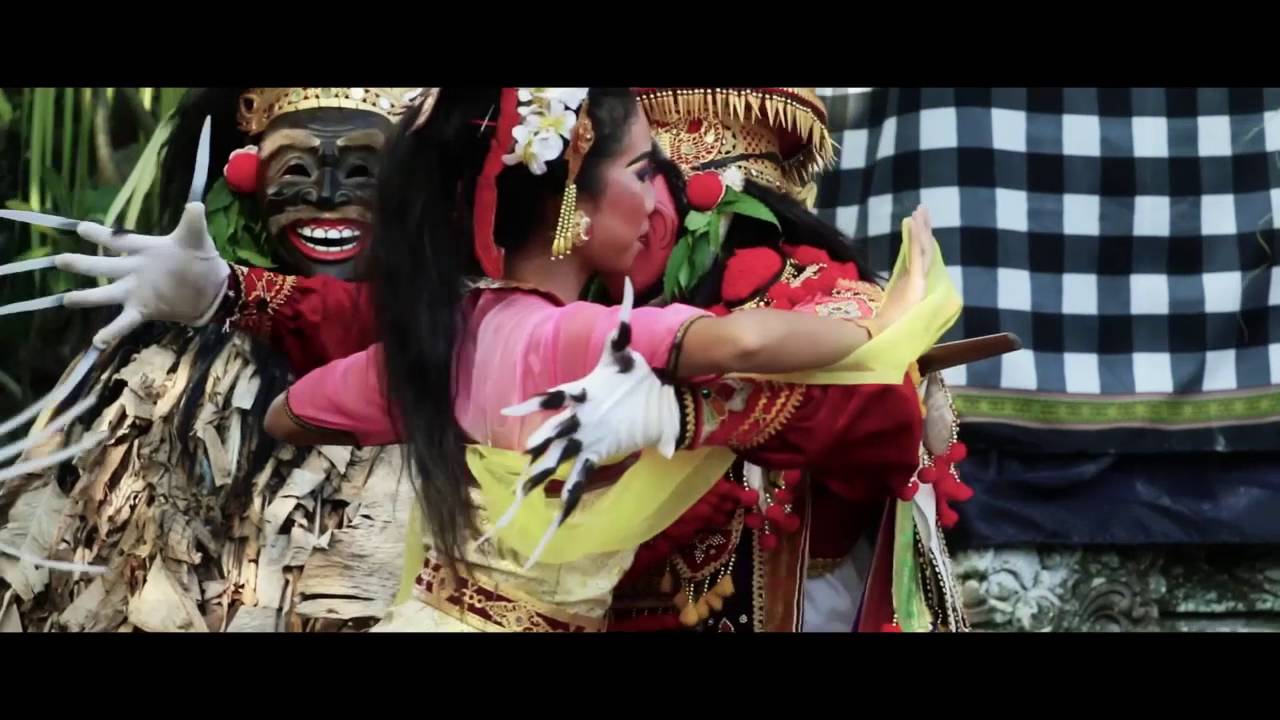 Barong Dance @ Bali Budaya Cultural Village - YouTube