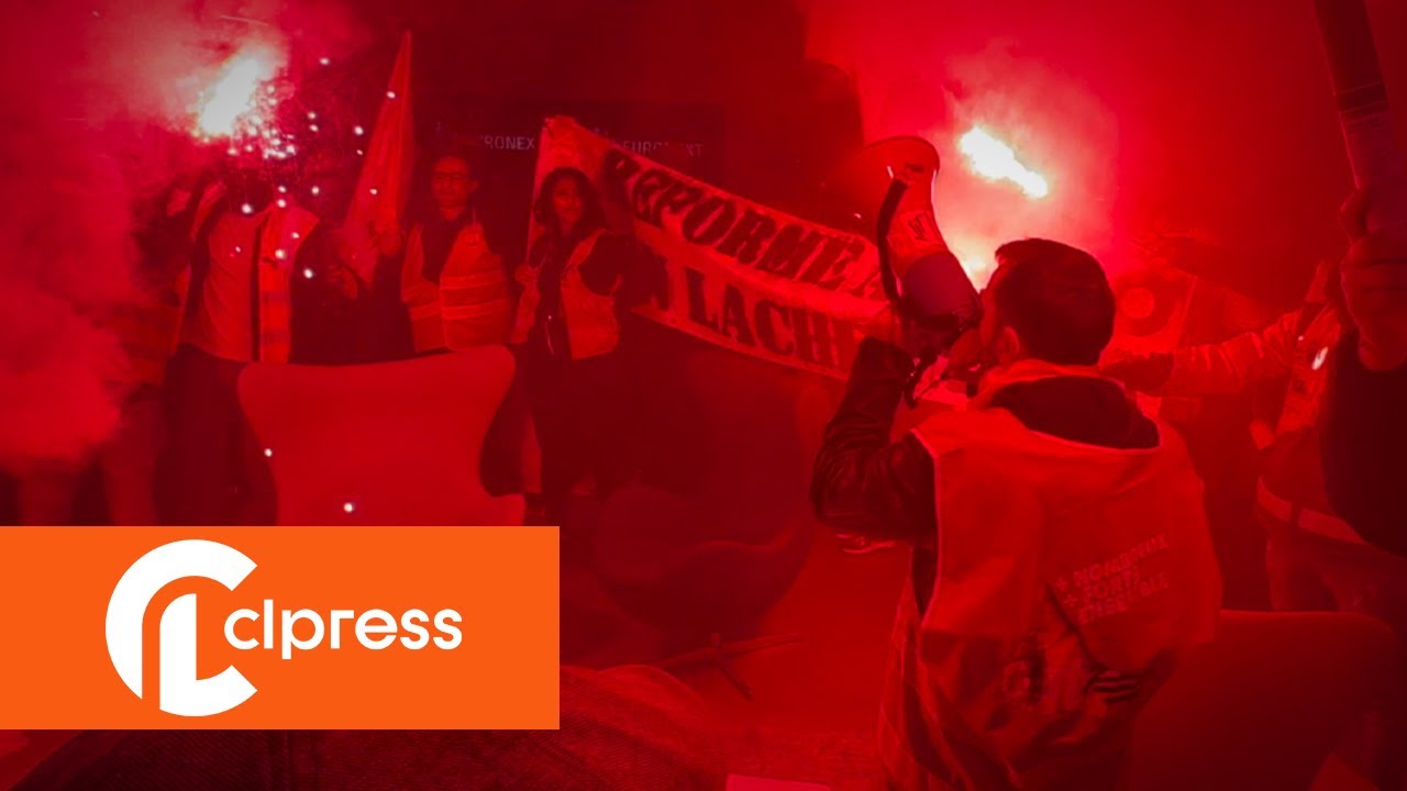 Retraites : les cheminots envahissent le siège de la bourse européenne (20 avril 2023, La Défense)