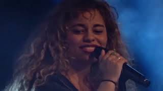 Bella Kay - Lonely / Steady, Amsterdam Tolhuistuin 06-05-2026