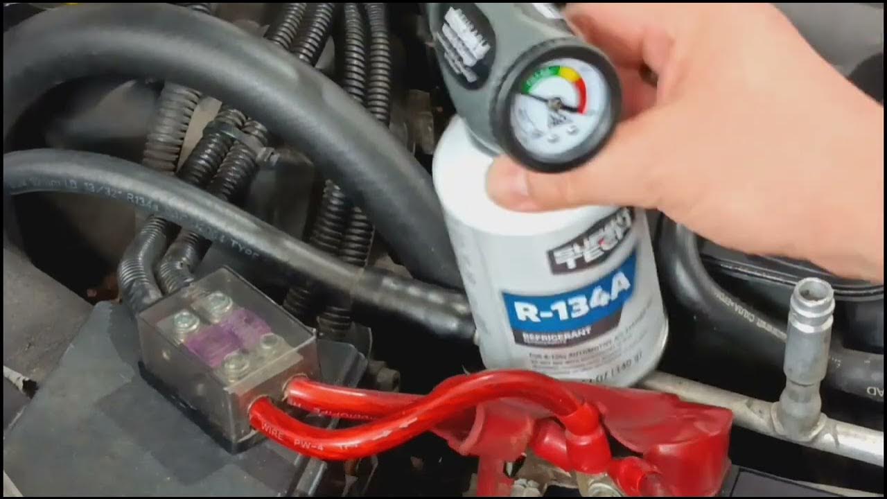 Recharging a c system no more codes on my lincoln town car youtube