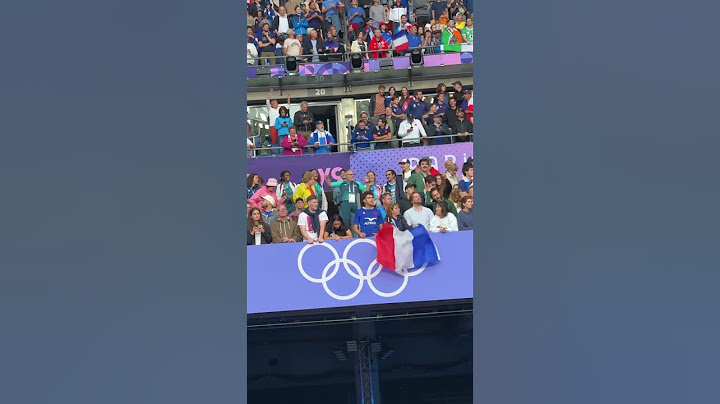 Šis olimpinis savanoris atnešė energijos ir judesių #Paris2024 tribūnose! 🙌🔥