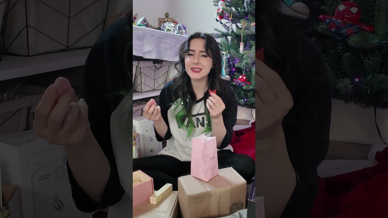 Merry Crisis averted 🎄@asusrog @SKECHERS ​⁠@COSRXcosmetic @UNIQLOUSA #unboxing skincare