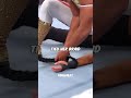 قام هذا المصارع بربط ضفيرة بيانكا على كرسي 