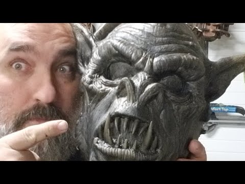 prop head painting!