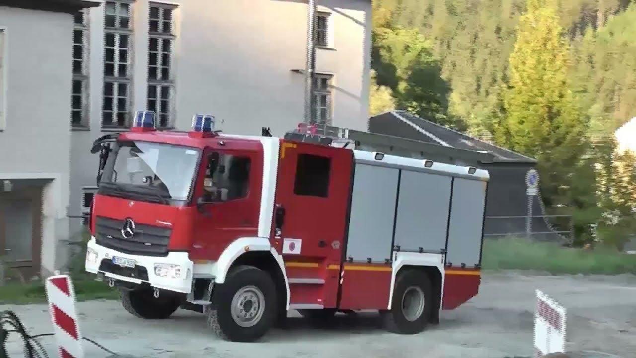 Ankunft LF Kat-Schutz in Scharfenstein