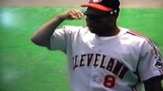 Albert Belle Tips Cap To Chorus Of Boos! Cleveland Indians