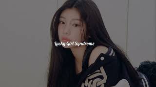 ILLIT - Lucky Girl Syndrome {speed up} Resimi