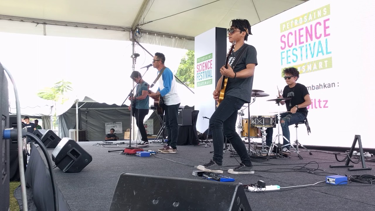 Wo Men Bu Yi Yang 我們不一樣 - Da Zhuang ( cover by boey)