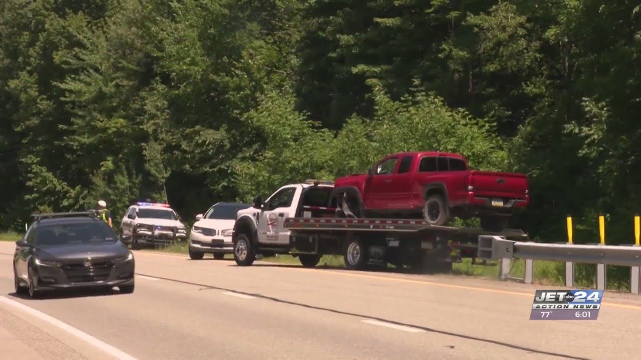 Driver injured after striking tree on I-79 - YouTube