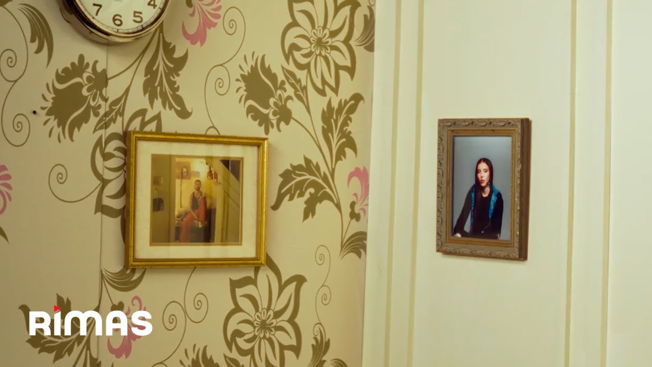 Ver Mora, Young Miko - TOA (Visualizer) | LO MISMO DE SIEMPRE en YouTube Ver Mora, Young Miko - TOA (Visualizer) | LO MISMO DE SIEMPRE en YouTube