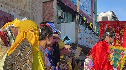 Độc đáo lễ diễu hành Tết nguyên tiêu quận 5