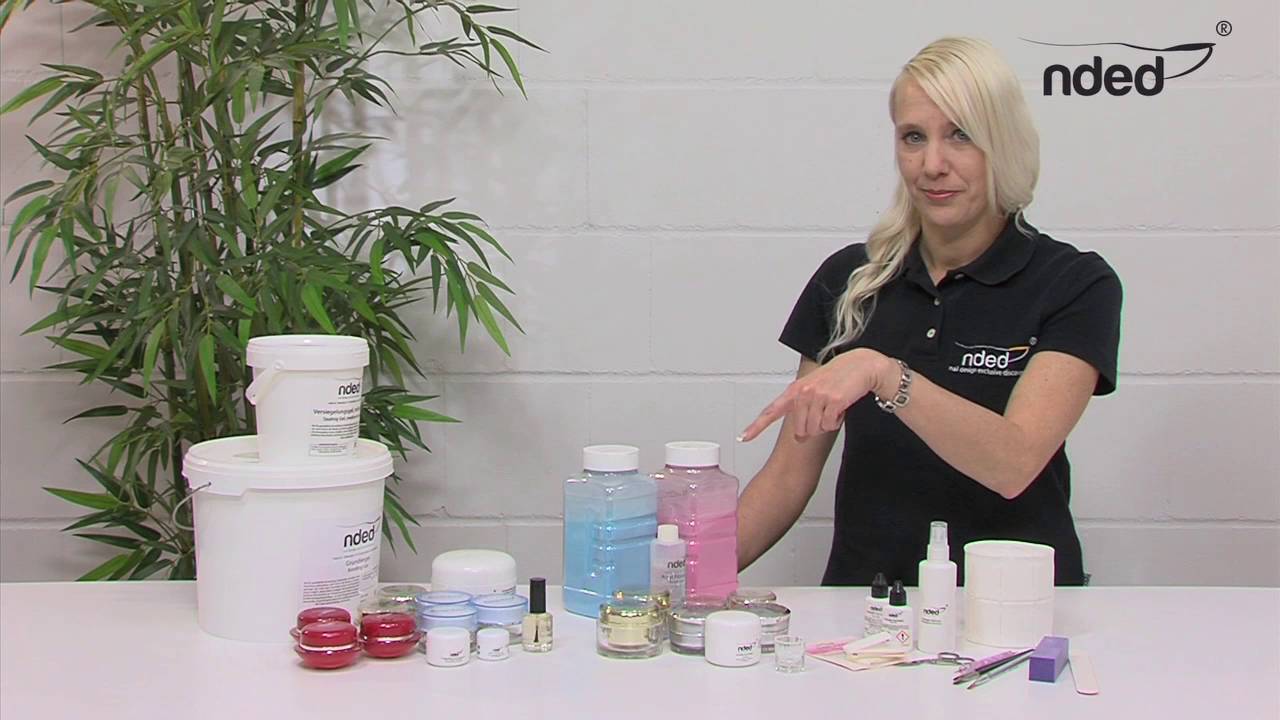 Ongles en gel, acrylique ou fiberglas | Quelle est la meilleure méthode?