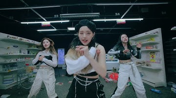 ooh la la ah wae wae wae