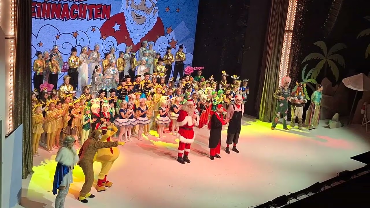 Weihnachtsrevue 2025 Finale mit Abschied von Herrn Fuchs 