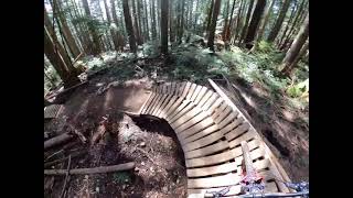 BEST FLOW TRAIL ON MT.FROMME? EXPRESSO INTO LOWER DIGGER