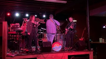 Mt. Pleasant - “Find Yourself” (Soundcheck) Live at Thunder Road Music Club - Somerville, MA