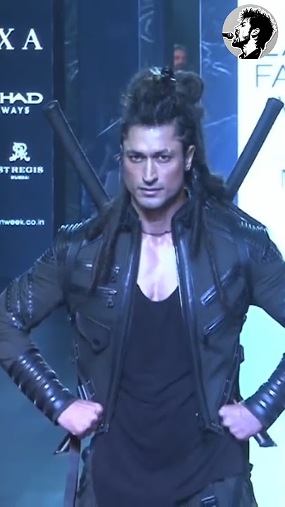 Salman Khan and Shahrukh Khan made fun of Vidyut Jamwal 😡🫢|| #shorts #vidyutjammwal #trending