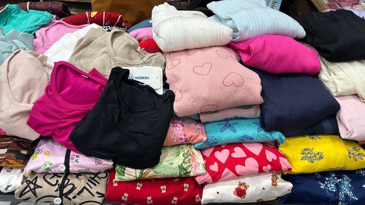 সুপার মেগা অফারে মাএ ১০০টাকা থেকে ক্রপ টপস,হাইনেক সেট,নাইট স্যুট কিনুন ||T-shirt collection on sell