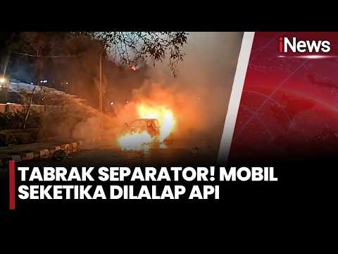 Mobil Listrik Ludes Terbakar Usai Tabrak Separator Busway! Pengemudi Selamat | iNews Siang 12/9