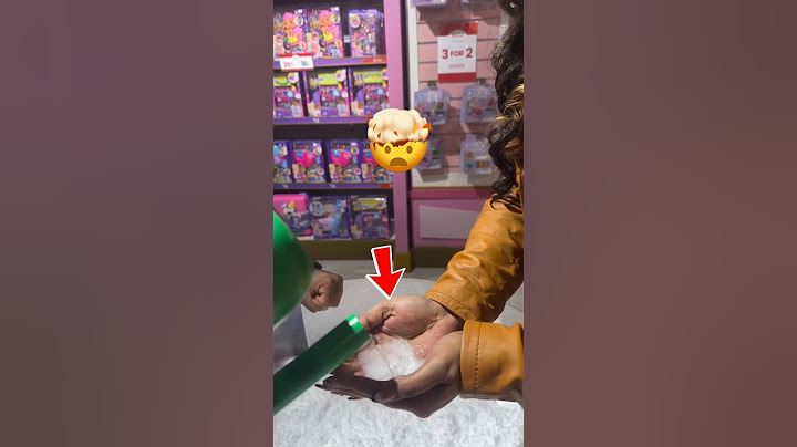 ⚠️ "fake" snow 😵 artificial snow 🥶. #shorts