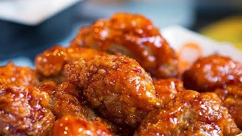 How To Make BUFFALO WILD WINGS In Air Fryer | Asian Zing & Honey BBQ