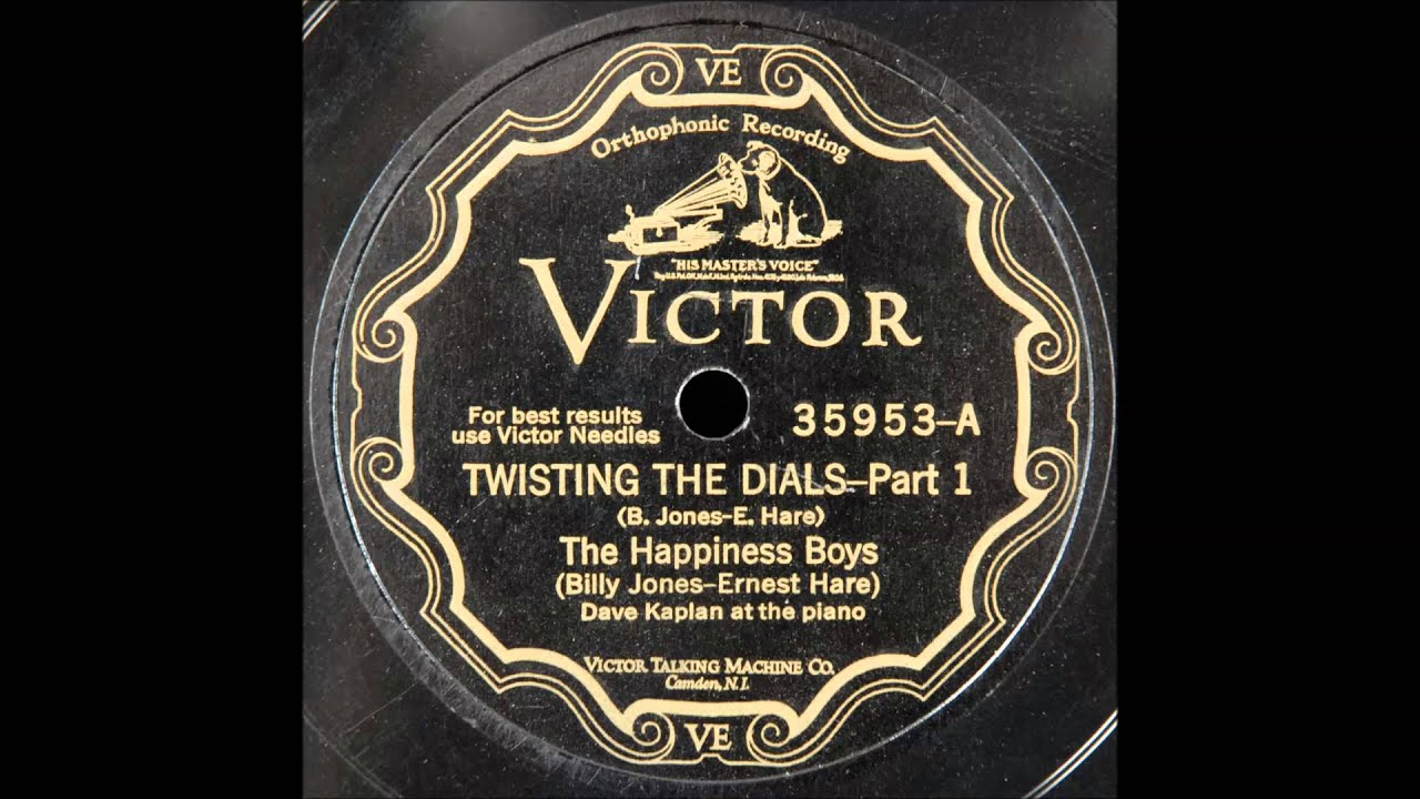 YouTube에서 Twisting the Dials (Happiness Boys) 보기