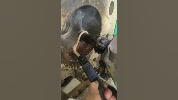 Induction heater for plastic molding nozzle heating and cleaning