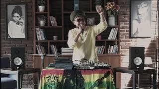 CONRAD GOOD VIBRATION - RIDDIM OF LOVE (LIVE SESSION)
