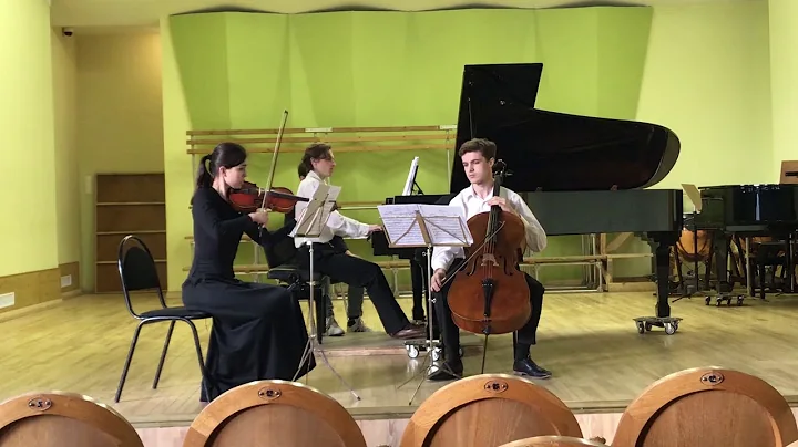 Shostakovich: Piano Trio No 1 in c, op. 8