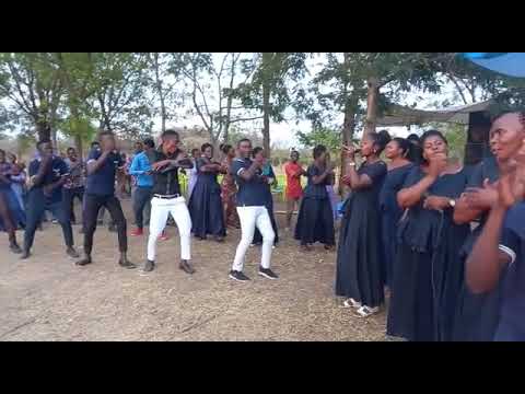 Yeriko kwaya mwasamba kwenye huduma