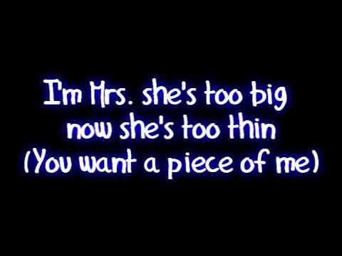 Britney Spears Piece of me Lyrics on Screen!  YouTube