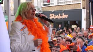 Corry Konings - Ik krijg een heel apart gevoel van binnen @ Koningsdag 2015 Venise Bar Breda!